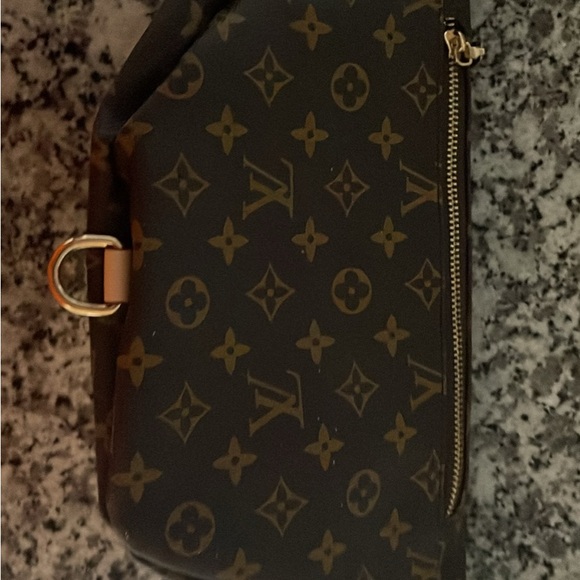 Louis Vuitton Monogram Bumbag - Picture 3 of 4